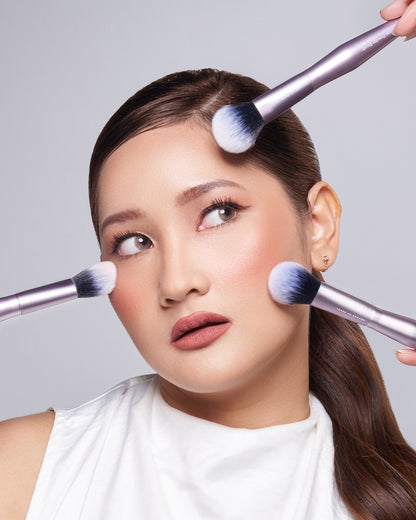 Multifunctional Powder Brush